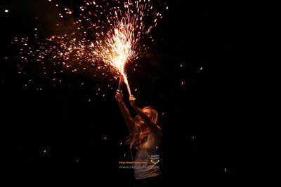 آبشار دستی نگین کوچک هر  یک عدد